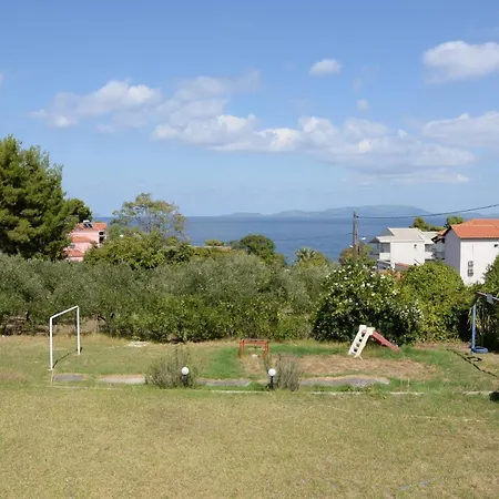 Egeostudios 公寓式酒店 Ellinika (Evia)